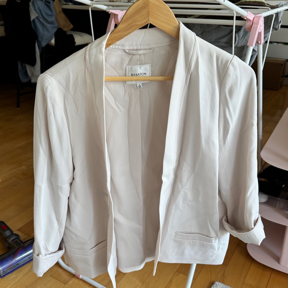 Aritzia Babaton Ivory Boyfriend Blazer